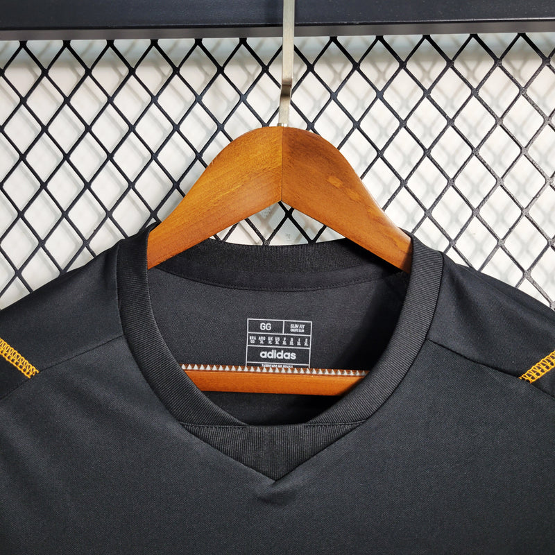 Camisa de Treino Internacional I 23/24